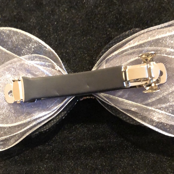 Hair Accessories Deluxe! - Picture 4 of 9